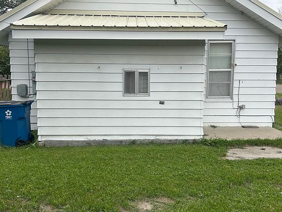 4th image of 1702 Chouteau St