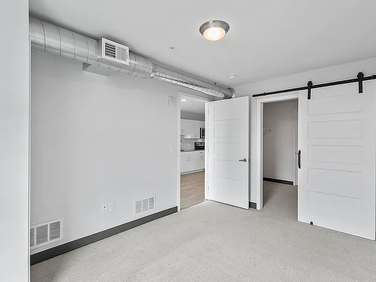 Barrel Lofts — Photo 41