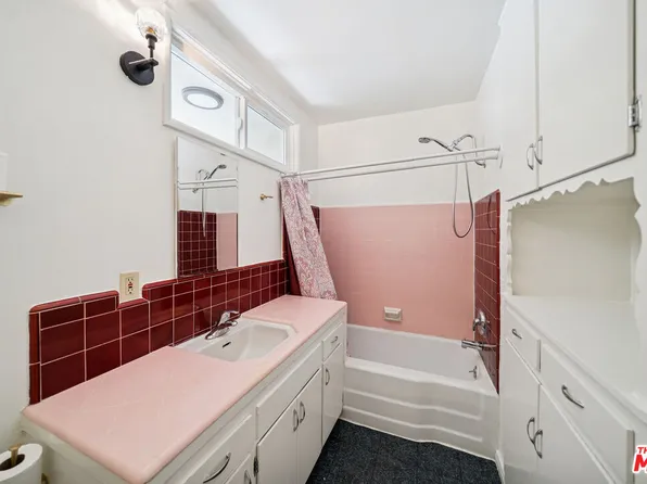 5319 Vantage Ave #5, Valley Village, CA 91607