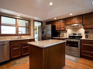 5030 W Maplewood Pl, Littleton, CO 80123