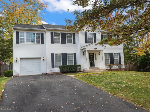 8896 Virginia Ave, Manassas, VA 20110