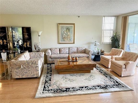 3rd image of 4015 W Palm Aire Dr APT 507