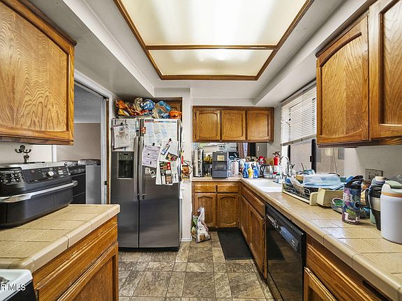 4th image of 7240 Shirley Ave Unit 103