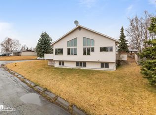 8741 Kathleen Dr, Anchorage, AK 99502