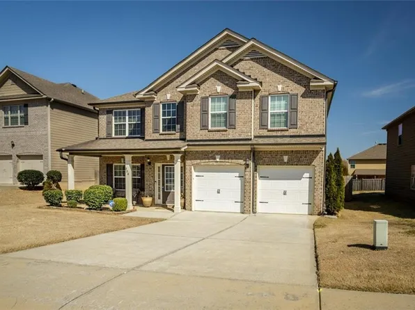 306 Brittney Cv, Loganville, GA 30052