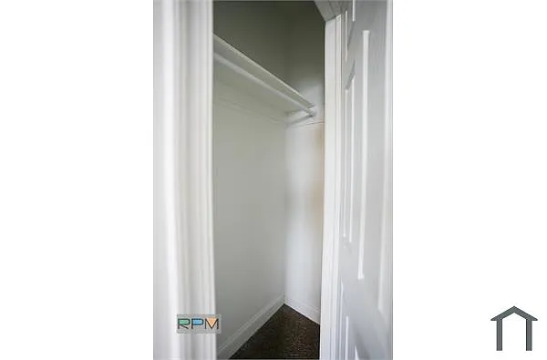 Building Photo - 3114 Oakford Ave