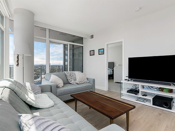 4th image of 1788 Gilmore Ave N #2502