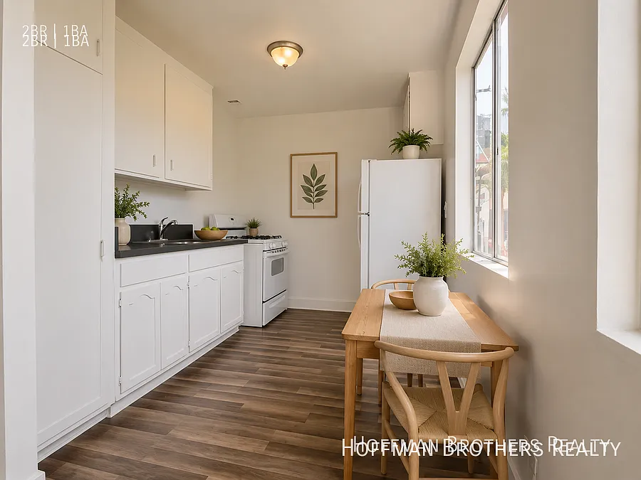517 W 84th St Los Angeles, CA 90044 — Photo 1
