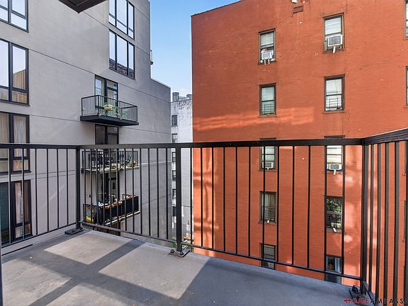 5th image of 2100 Bedford Ave APT 5F