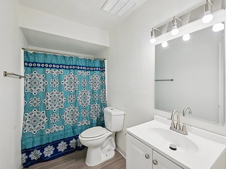 Las Casitas — Photo 11