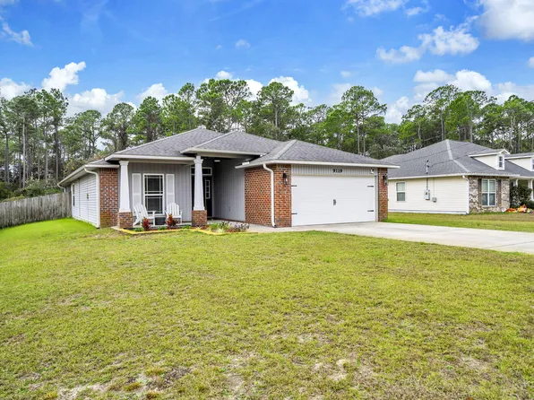 9119 Timber Ln, Navarre, FL 32566