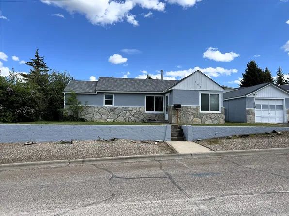 109 10th Ave SE, Cut Bank, MT 59427