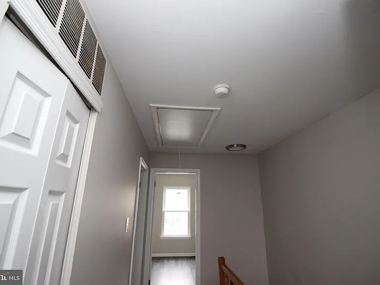29 Van Horn Pl — Photo 26