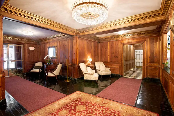 Rented by WAM Partners - William Moses Co. | media 21