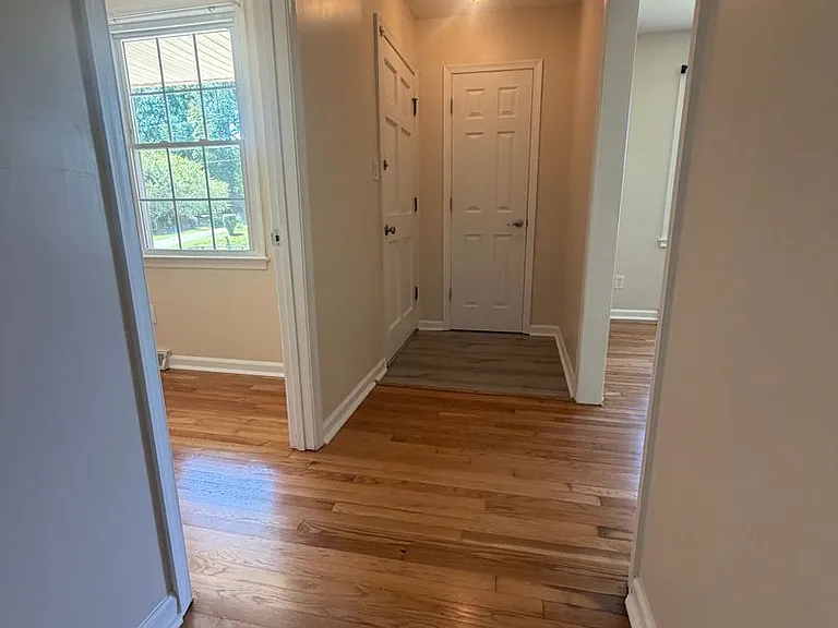 2703 Toronto Ln — Photo 7