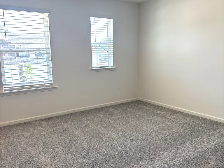 508 Sunset Lake Dr — Photo 17