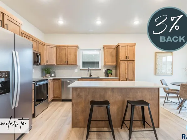 9301 W Counsel St, Sioux Falls, SD 57106