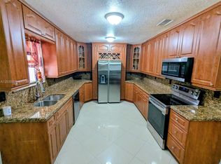 11934 SW 181st St, Miami, FL 33177
