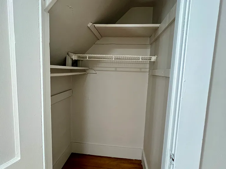 53 Eloise St #51 — Photo 8