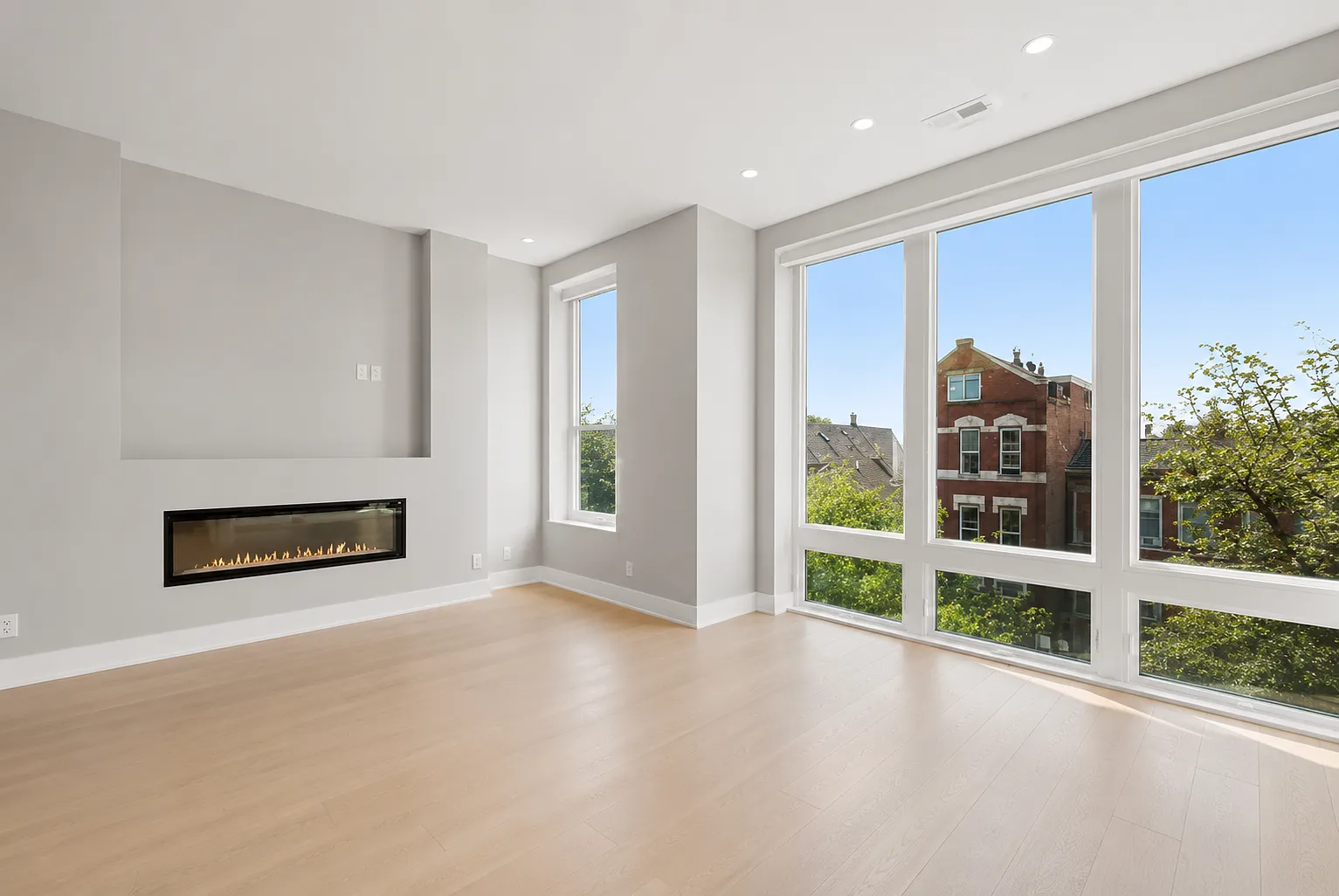 1756 W Cullerton St — Photo 3