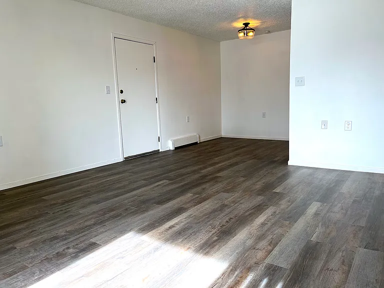 Eating area off the kitchen
