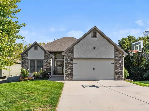 485 S 137th Pl, Bonner Springs, KS 66012