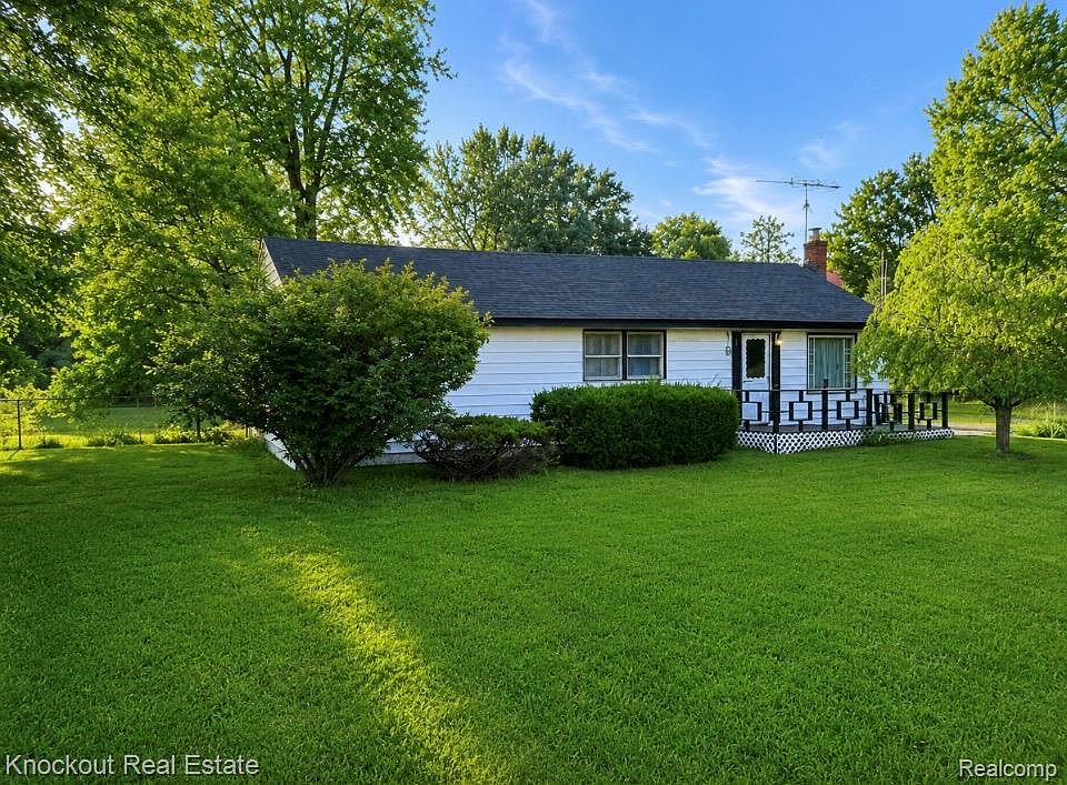 1st image of 7151 Estrelle Ave