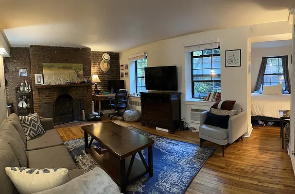 Rented by Corcoran | media 10