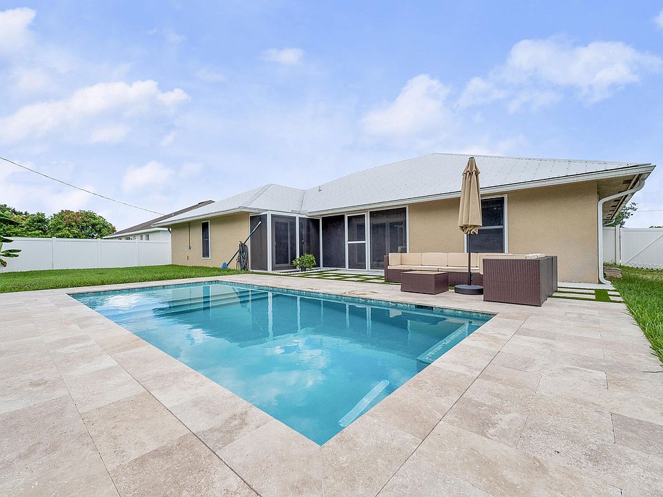 1st image of 1280 SW Kalevala Drive