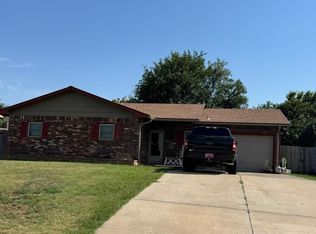 2817 Choctaw Ct, Woodward, OK 73801
