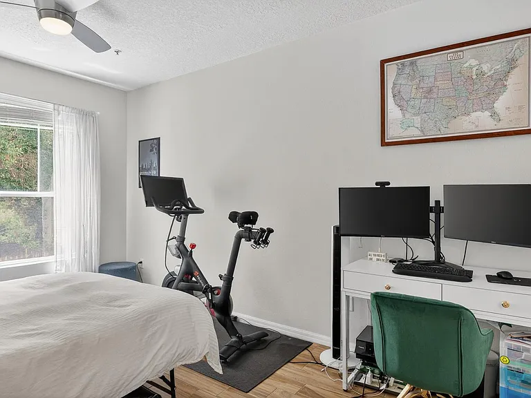 1185 SW 9th Rd #212 — Photo 13