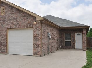 7600-7602 Novella Drive, Fort Worth, TX 76134