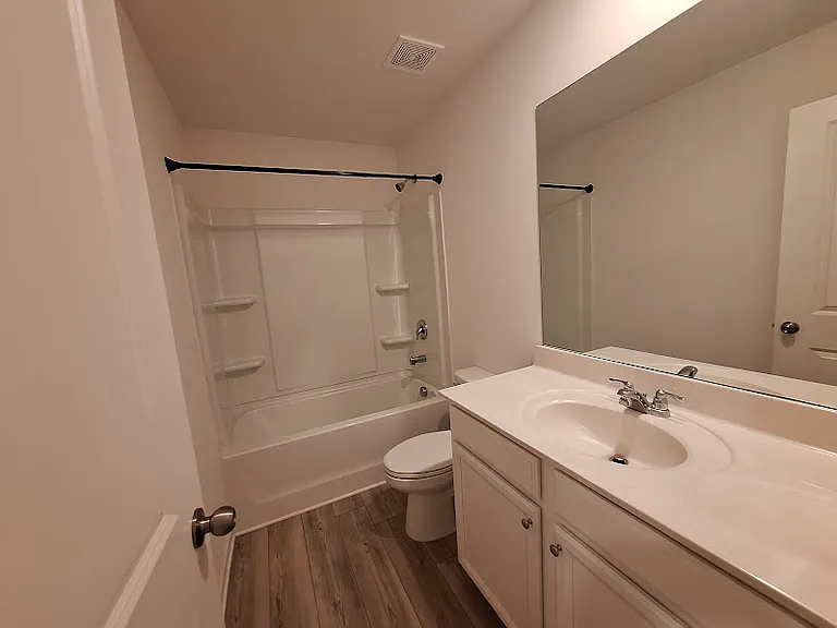 2034 Hickman Walk #2034 — Photo 11
