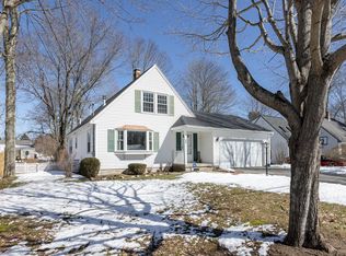 29 Miranda Cir, Saco, ME 04072