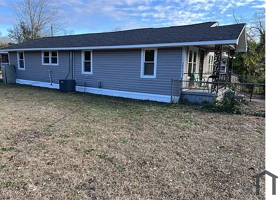 115 Gates St — Photo 12