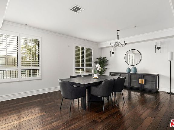 3rd image of 1530 Camden Ave APT 105