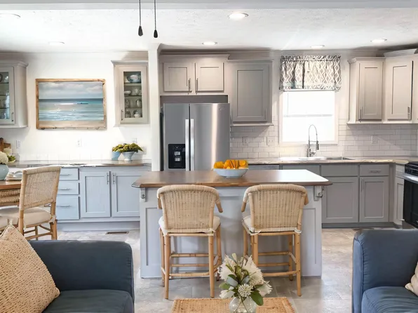 768 E Garden Rd Unit 6, Vineland, NJ 08360