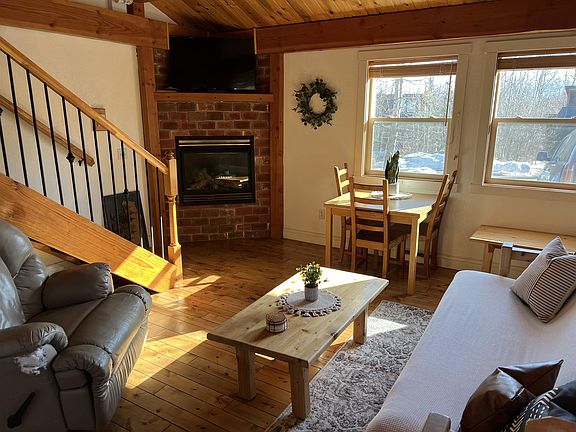 2nd image of 2350 N Cotswald Cir