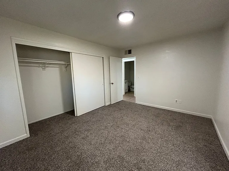 4029 Nugget Dr — Photo 17