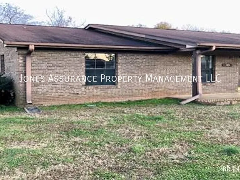 28 Katie Dr — Photo 1