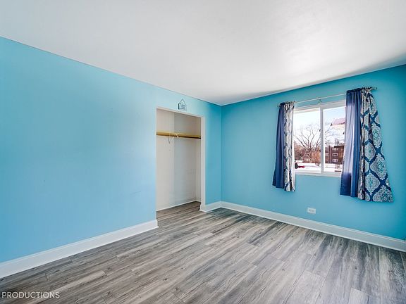 4th image of 5711 W 128th St #22