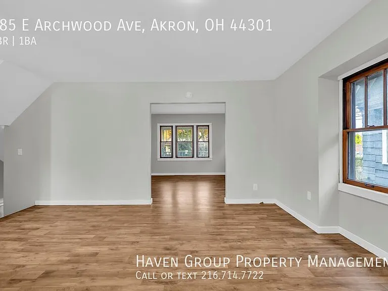 485 E Archwood Ave — Photo 8