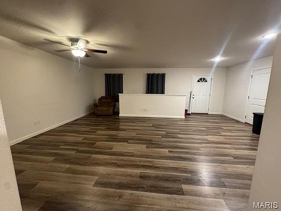2nd image of 479 Southview Dr