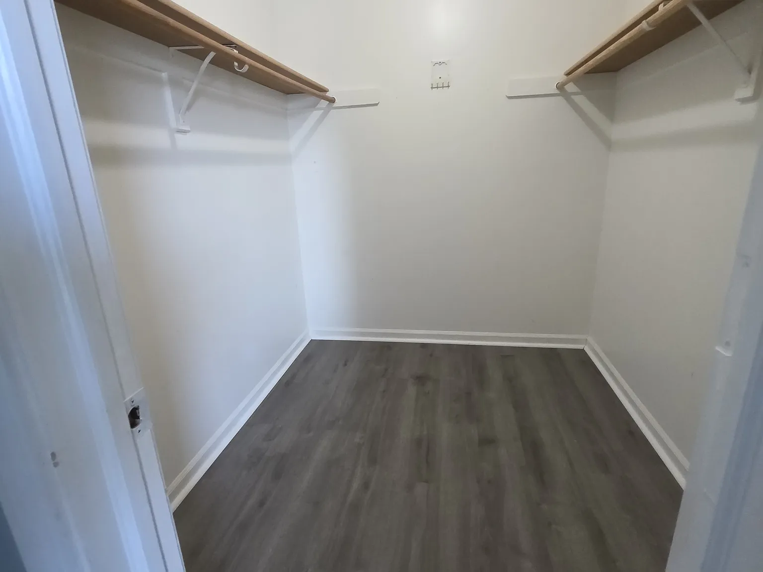 2140 Galaxy Dr — Photo 4