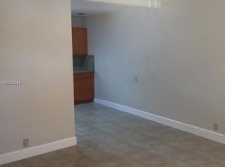 2438 Polk St, Hollywood, FL 33020