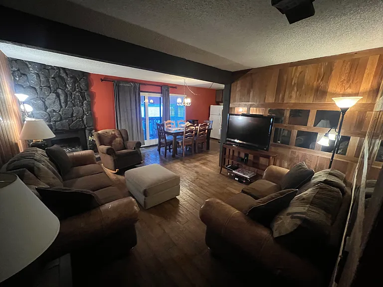 362 Old Mammoth Rd #33 — Photo 19