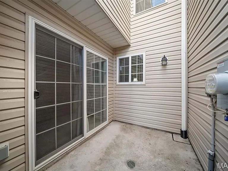 324 Savannah Ter — Photo 21