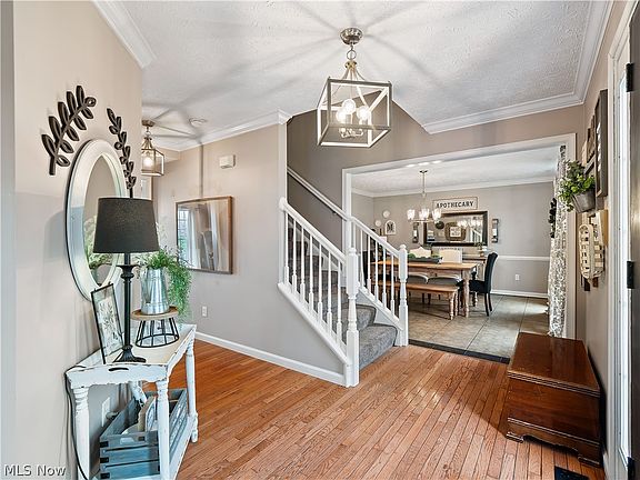 5th image of 5221 Taylor Ct