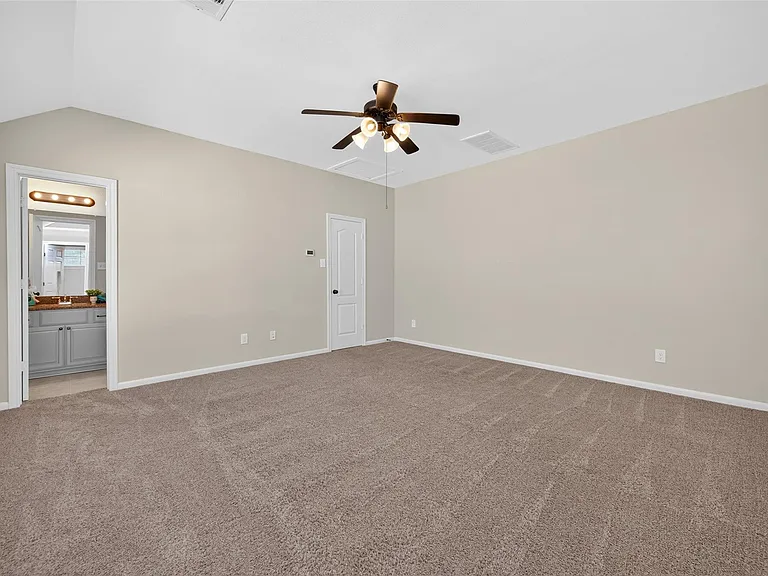 146 Kinnerly Peak Pl — Photo 29