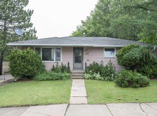 208 N 6th Ave, Proctor, MN 55810